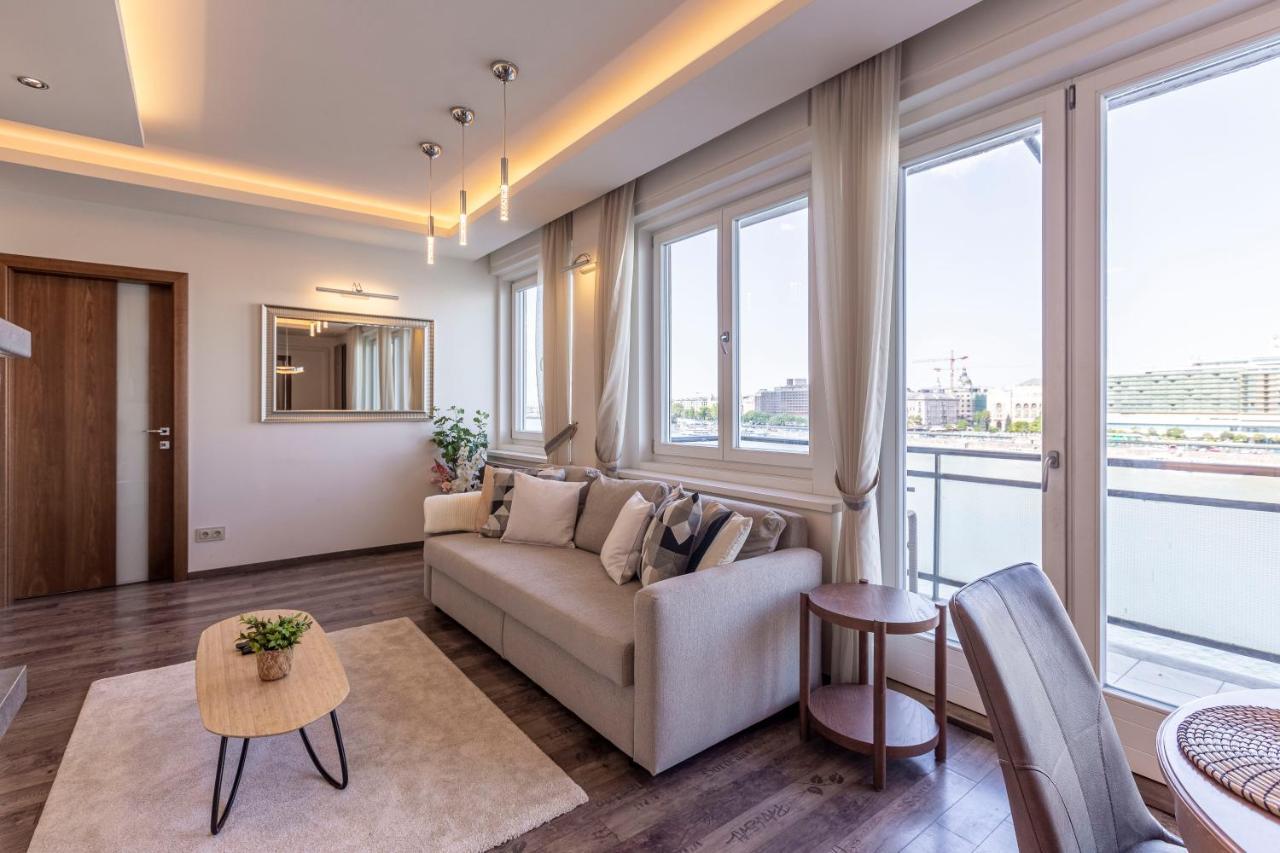 Luxury Residence With A Beautiful View For The Danube River บูดาเปสต์ ภายนอก รูปภาพ